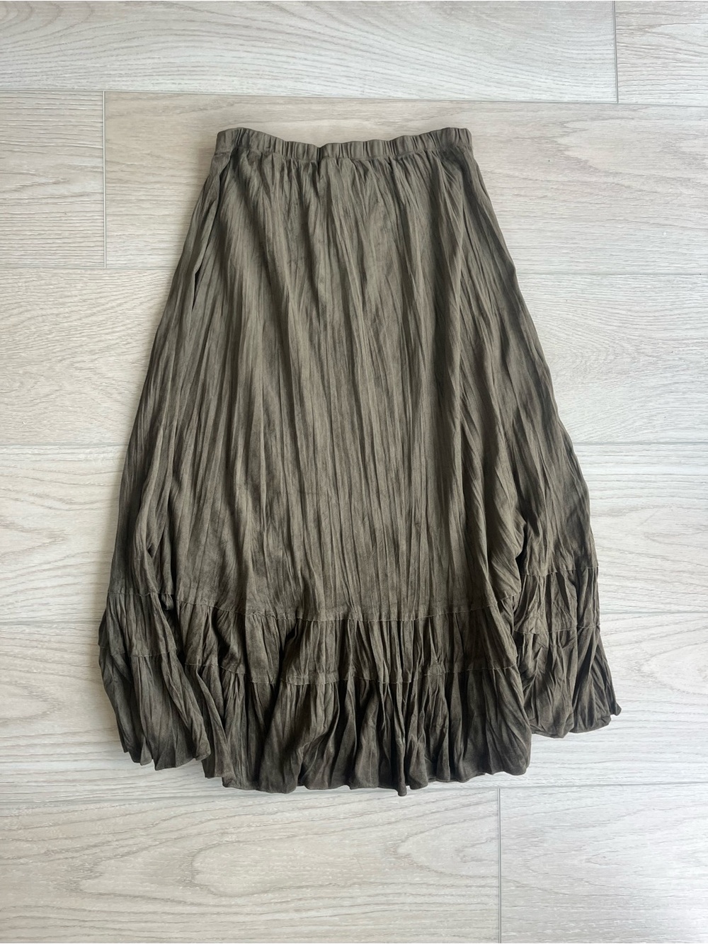 Coldwater Creek Olive Crinkle Maxi Skirt